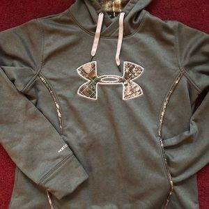 Under armour hoodie grey camo